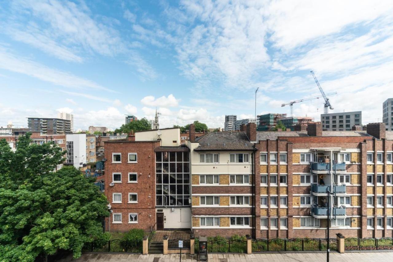 לונדון Lovely Penthouse Near Canary Wharf מראה חיצוני תמונה